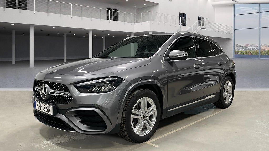 Mercedes-Benz GLA 220 d 4MATIC, AMG Line, Premium, Drag, Värmare, 360