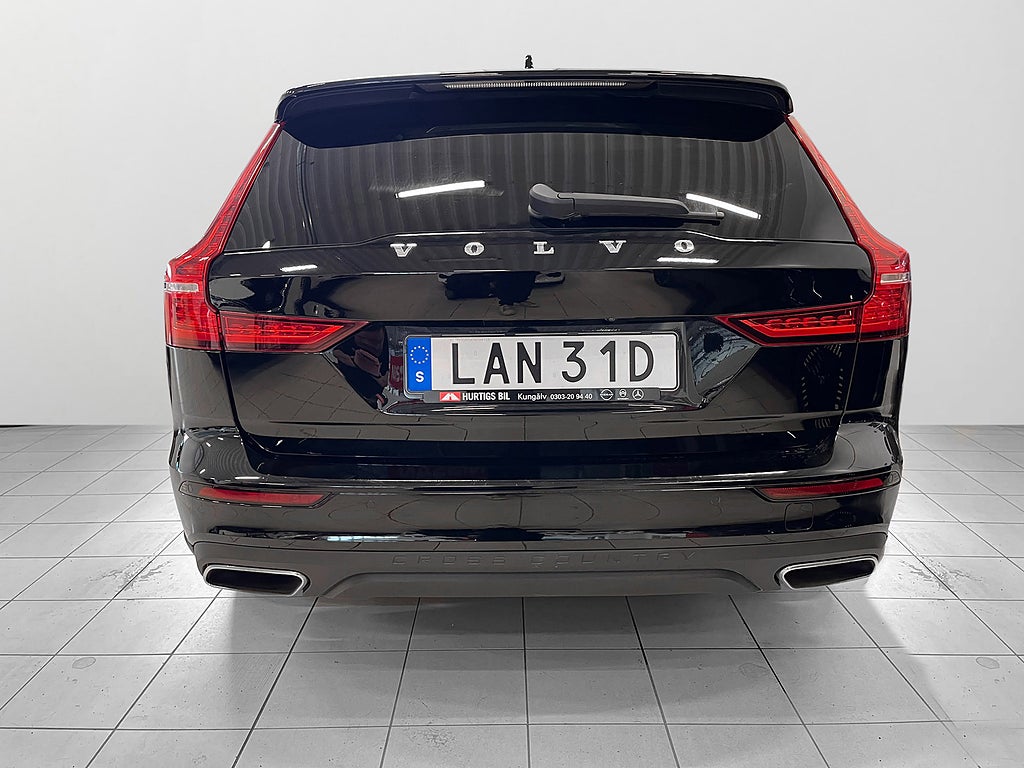 Volvo V60 Cross Country 2022 - miniatyr 11
