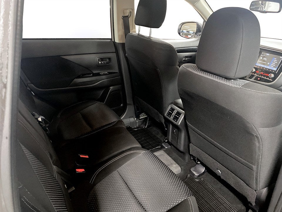 Bild på Mitsubishi Outlander Fleet Edition PHEV CVT 224hk Aut 4WD - B-KAMERA, NAV