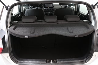 Halvkombi Hyundai i10 21 av 21