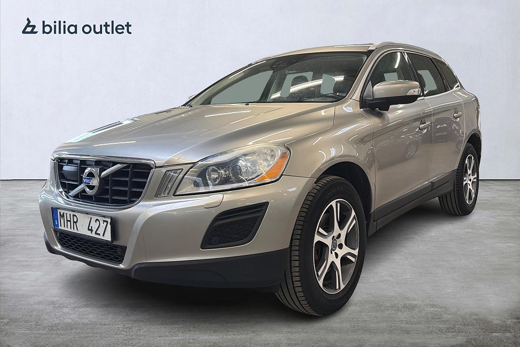 Volvo XC60 D5 AWD Summum 215hk Panorama Navi Drag BLIS KamremBytt
