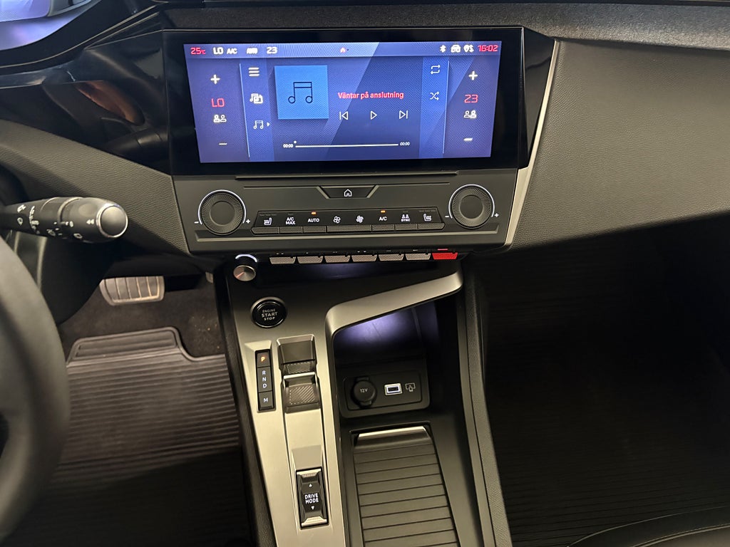 Peugeot 308 sw Allure Hybrid 145 1.2 PT e-DSC SoV Hjul thumbnail