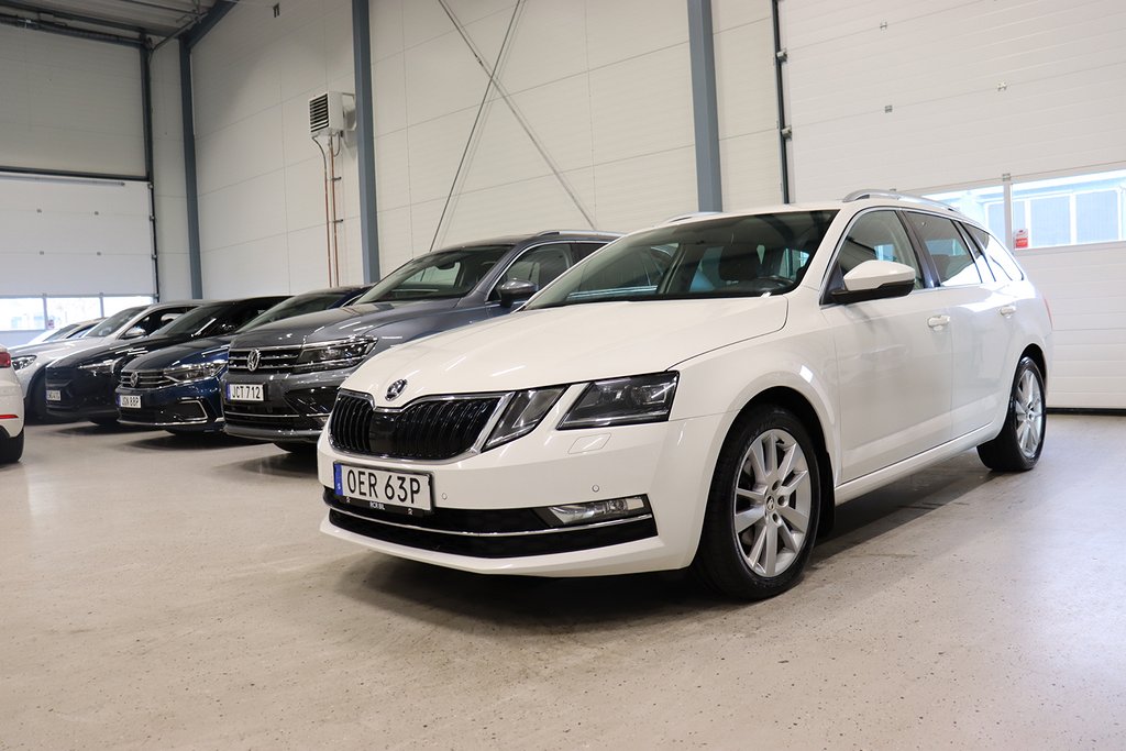 Skoda Octavia Kombi 1.5TSI Premium Style Canton B-Värm 150hk