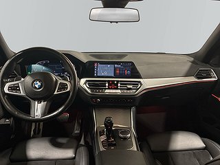 BMW 320 d xDrive Touring Aut M Sport Drag Värmare Kamera S&V