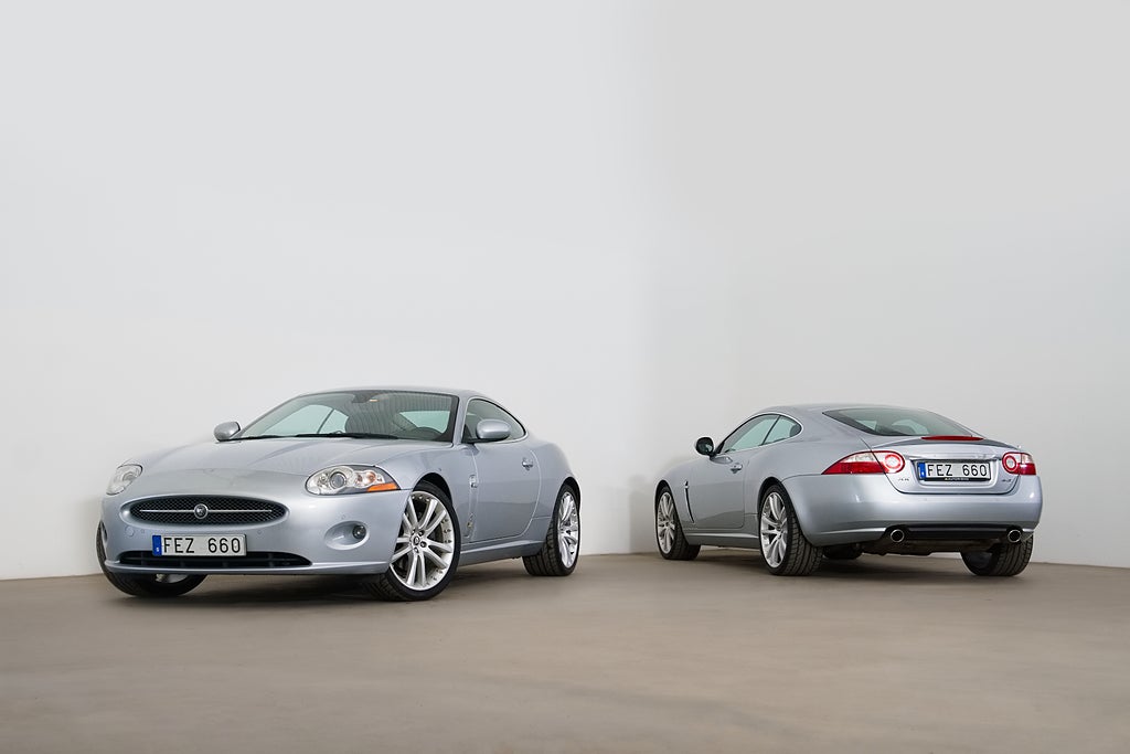 Jaguar XK 4.2l V8 298hk / Svensksåld