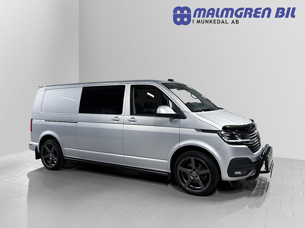 Volkswagen Transporter T6.1 Kombi TDI 204 DSG 4M SN Inredning "Exclusive"