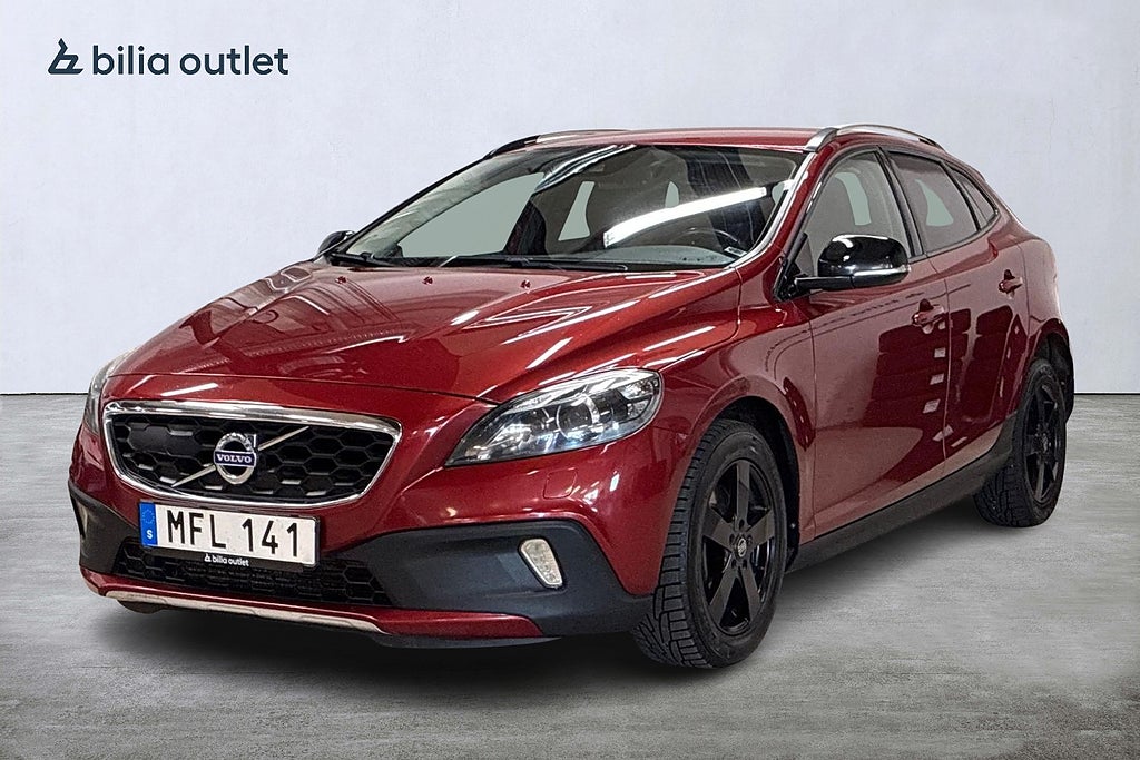 Volvo V40 Cross Country D2 aut Momentum BE 120hk Navi Drag Backkamera PÅSKÖPPET