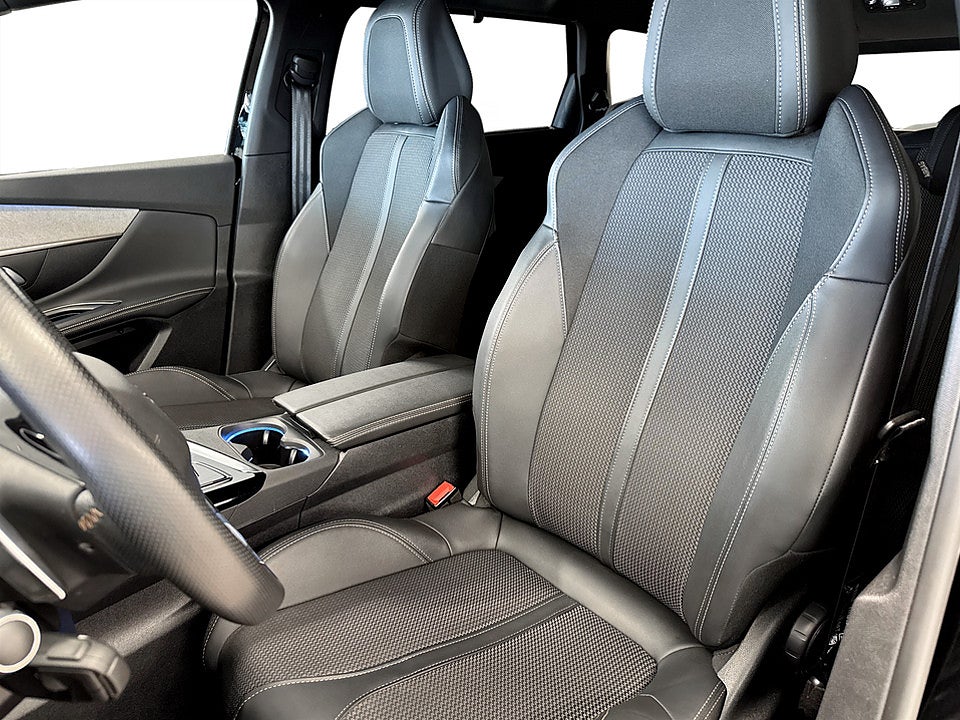 Bild på Peugeot 5008 GT 1.2 PT 130hk Aut KAMPANJ BRÄNSLE INGÅR