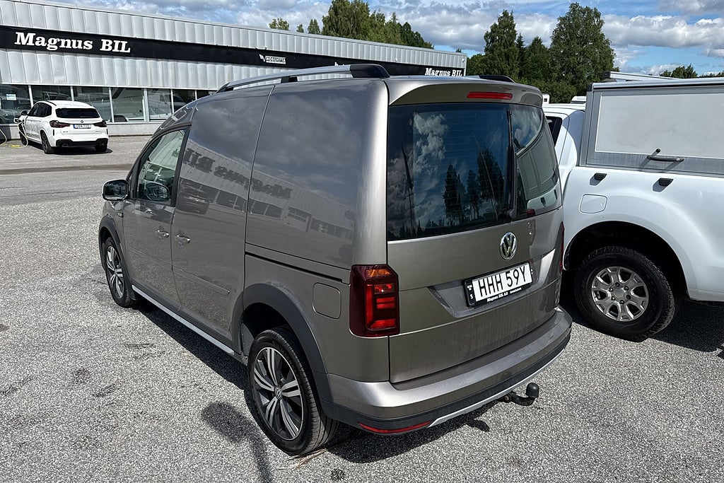 Volkswagen Caddy AlltrackVan 2.0 TDI Automat 4Motion Värmare Drag1 Ägare miniatyr 4