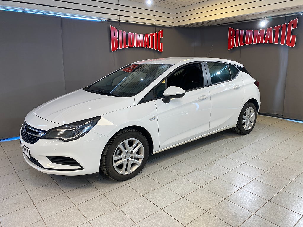 Opel Astra 1,0T 5D Apple Carplay Endast 1925mil S+V-Hjul