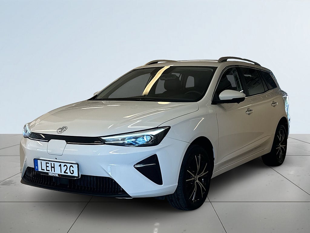 MG 5 Long Range 61.1 kWh Luxury Pvärm Garanti 360° SoV MOMS
