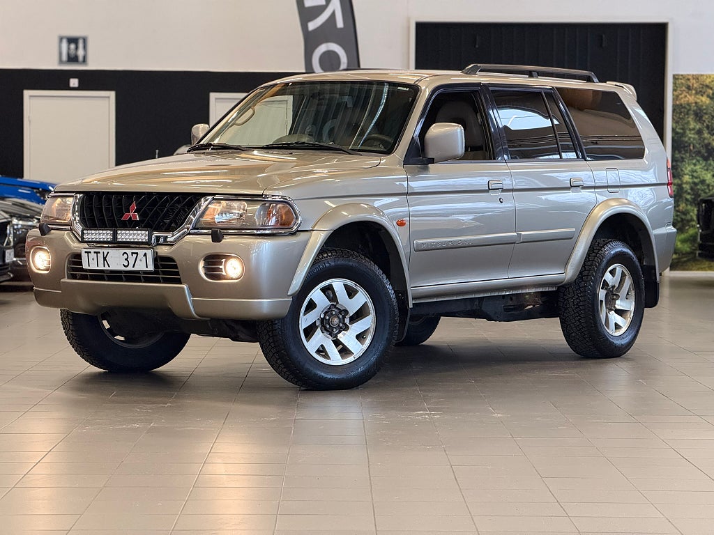 Mitsubishi Pajero Sport 3.0 V6 4WD GLS / Drag / Skinn / 