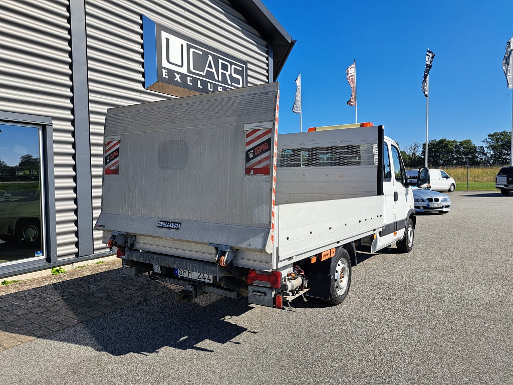 Iveco Daily 29L13 Chassi Crew Cab / Bakgavellyft! / +MOMS!!