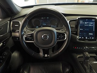 SUV Volvo XC90 8 av 18