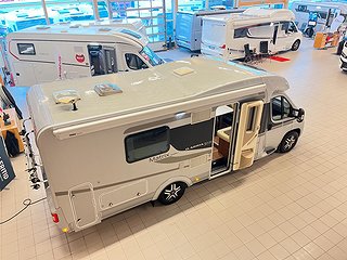 Husbil-halvintegrerad Adria MATRIX 670 SLT 50 Year Edition 7 av 33