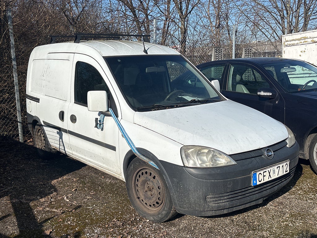 Opel Combo Van 2400
