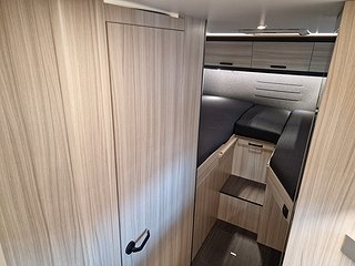Husbil-halvintegrerad Sun Living C 70 DL 11 av 14