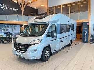 Husbil-halvintegrerad Adria CORAL SUPREME 670 SLT
