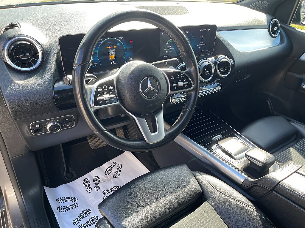 Mercedes-Benz B 180 7G-DCT 136 hk, automat, dragkrok