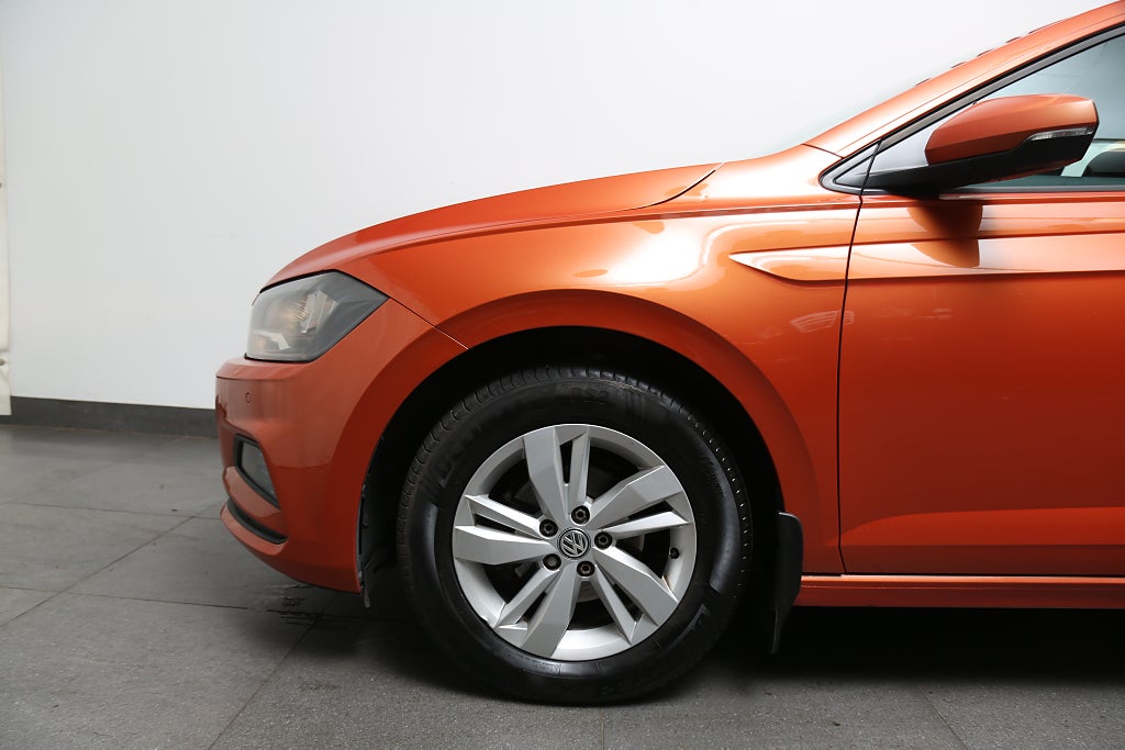 Volkswagen Polo 1,0 TSI 95hk DSG P-sensorer Motorv Dragkrok 2018