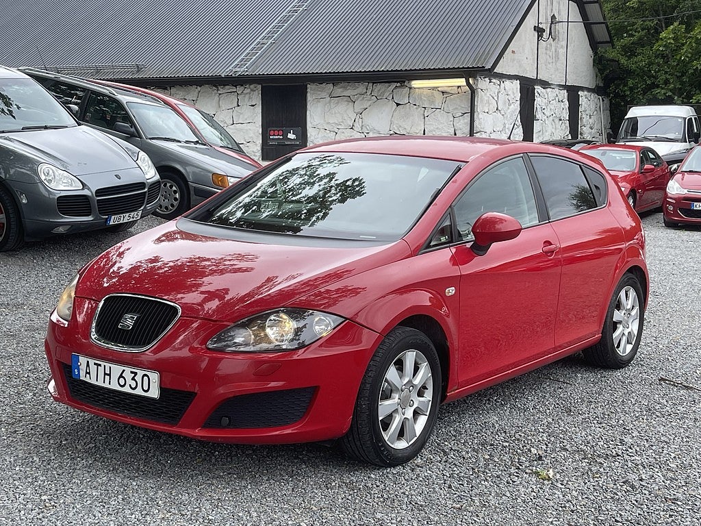 Seat Leon 1.6 Multifuel Reference Nybesiktad, drag, 102hk, 2010