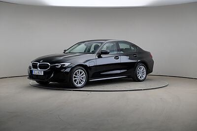 BMW 330e 292hk Sportstolar Drag Adaptivfarthållare