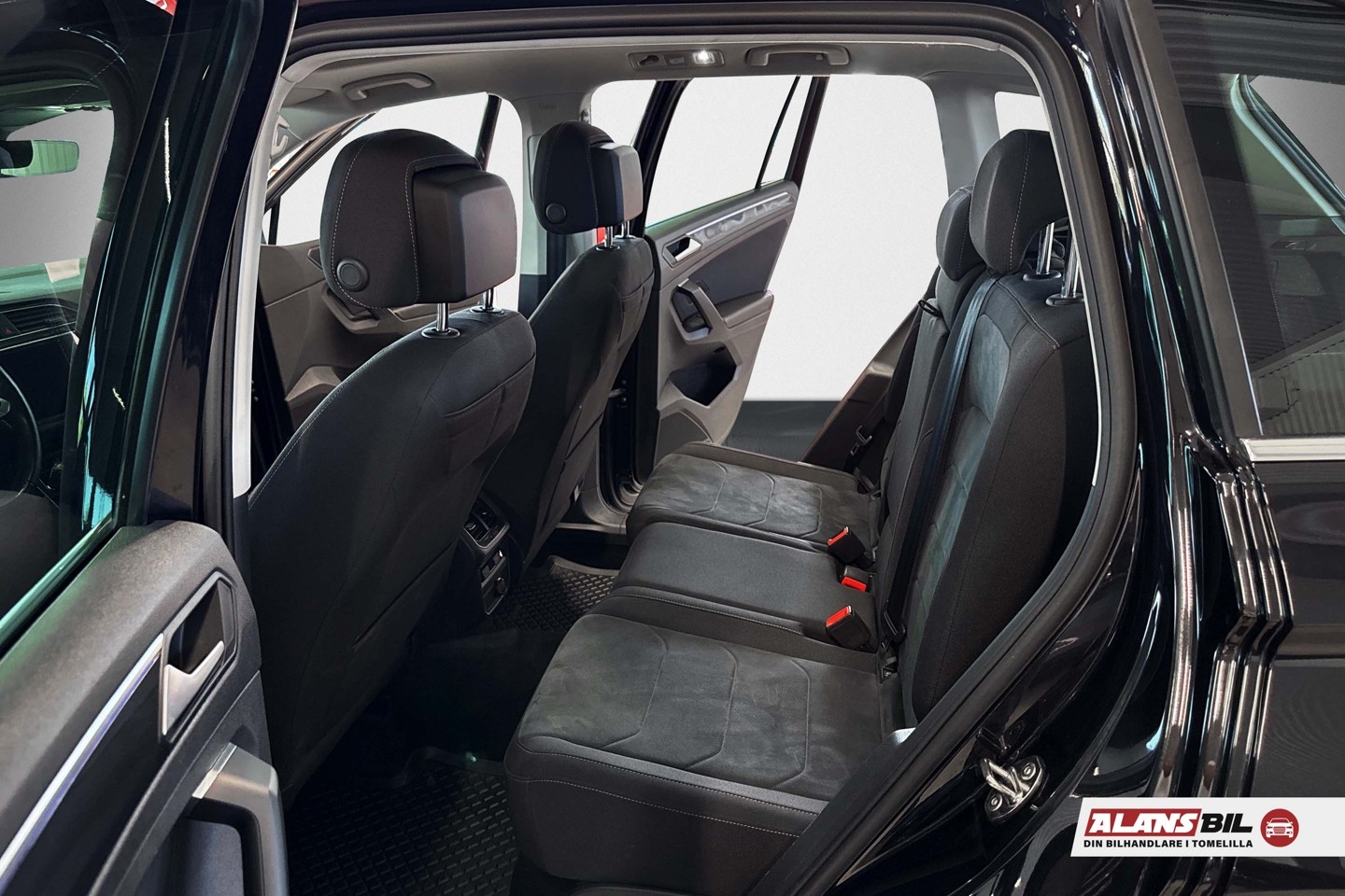 Volkswagen Tiguan 2021, bild 6/10