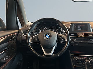BMW 220D xDrive Active Tourer MoK/Psens/Drag – bild 9