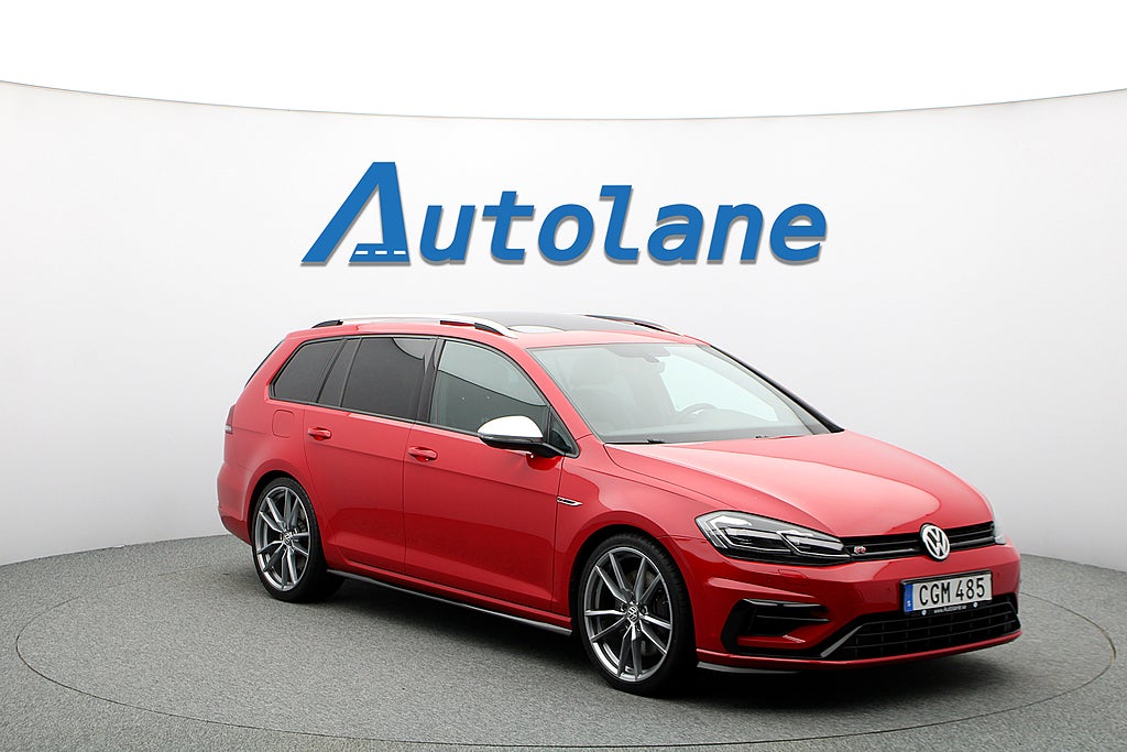 Volkswagen Golf R 2.0 TSI 4M Pano, DynAudio, Cockpit 310hk