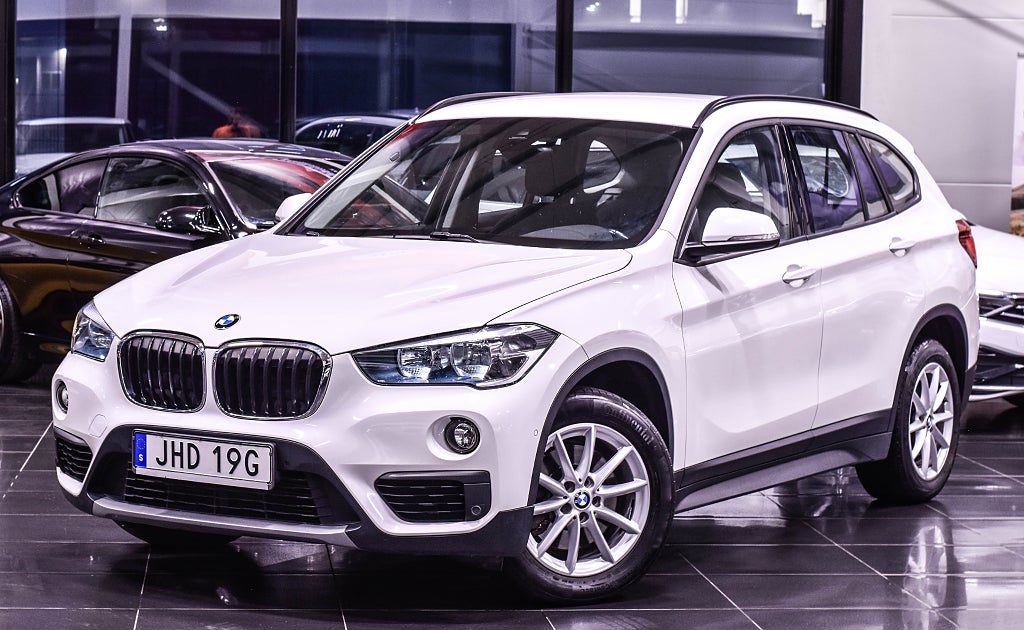 BMW X1 xDrive20d Steptronic Advantage Euro 6|Navigator|PDC