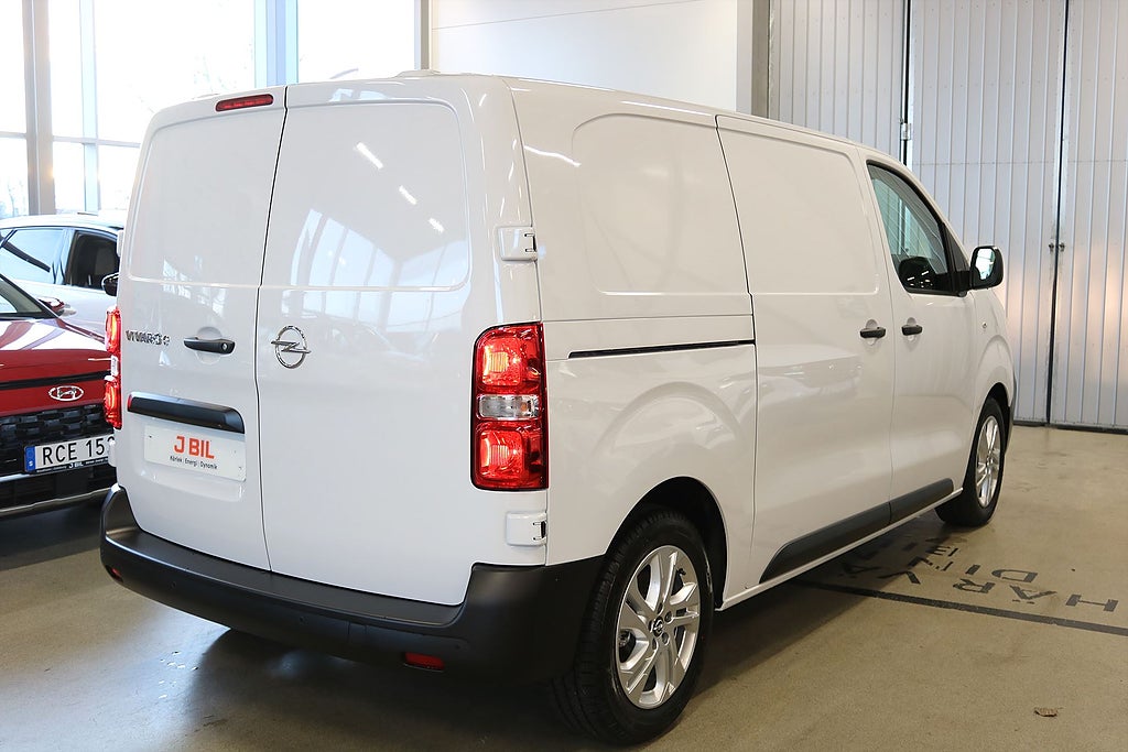 Bild på Opel Vivaro-e Business 75 kWh Aut L2 - OMGÅENDE LEVERANS!