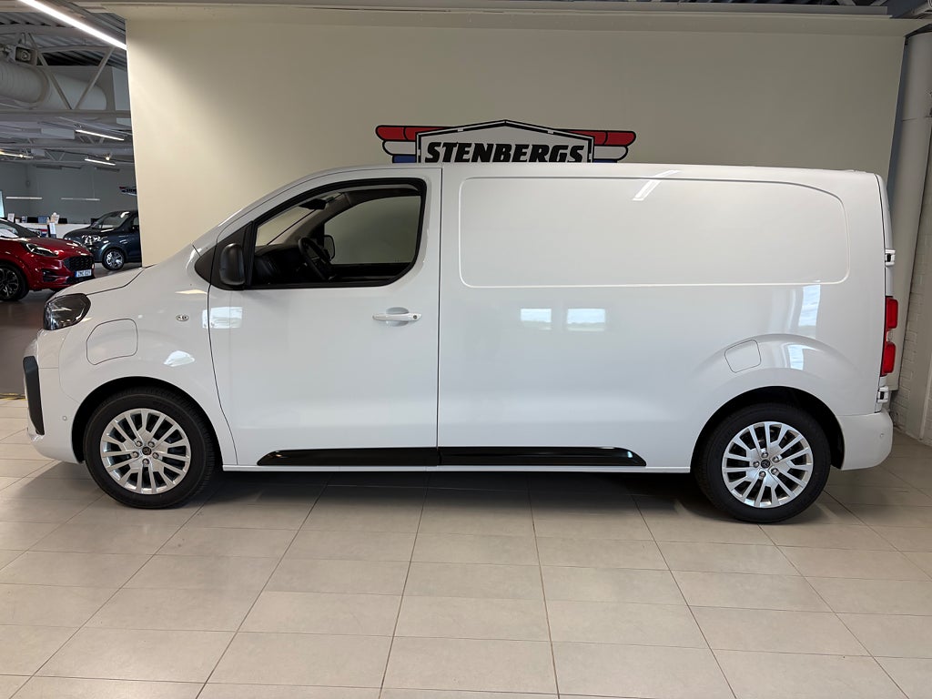 Peugeot e-Expert 75kWh L2 Plus thumbnail