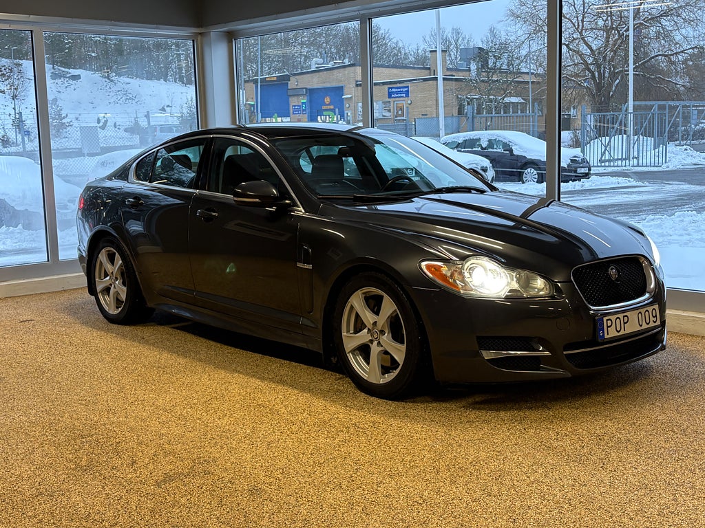 Jaguar XF 3.0 V6 275 HK B-kamera Keyless PDC 