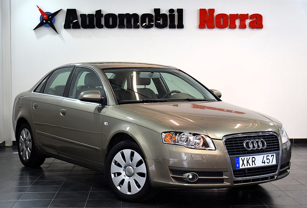Audi A4 Sedan 2.0 Comfort 1-Ägare M-värmare/PDC