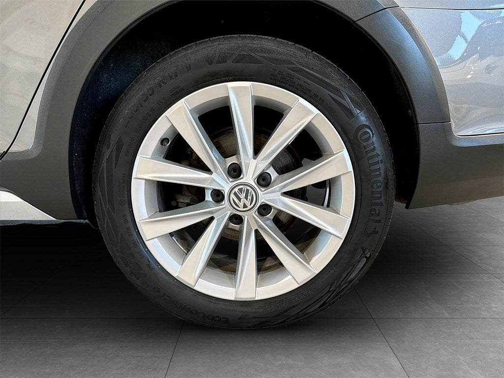 Bild på Volkswagen Golf Alltrack 2.0 TDI 4Motion 184hk Aut AWD - B-KAMERA, CARPLAY