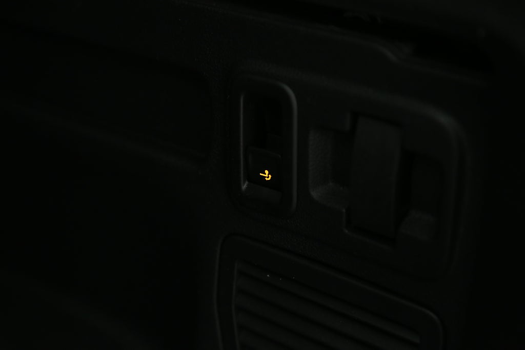 Volkswagen Touran 1,5 TSI 150hk R-Line DSG Värme Drag 7-sits 2021