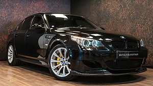 Hos Motala Bilpartner finns en fin BMW M5 från 2007. 