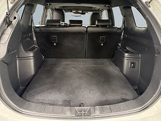 Mitsubishi Outlander PHEV CVTS-Edition S&V/Drag/360Kamera/Mvärm/Navi/Keyless – bild 12