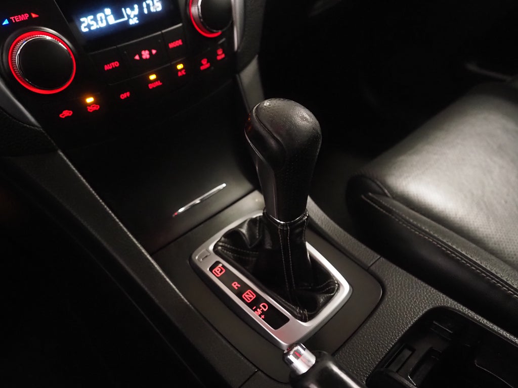 Suzuki Kizashi 2.4 VVT 4WD CVT 178hk | Taklucka | Skinn | 2011