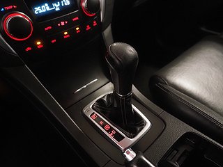 Sedan Suzuki Kizashi 18 av 23