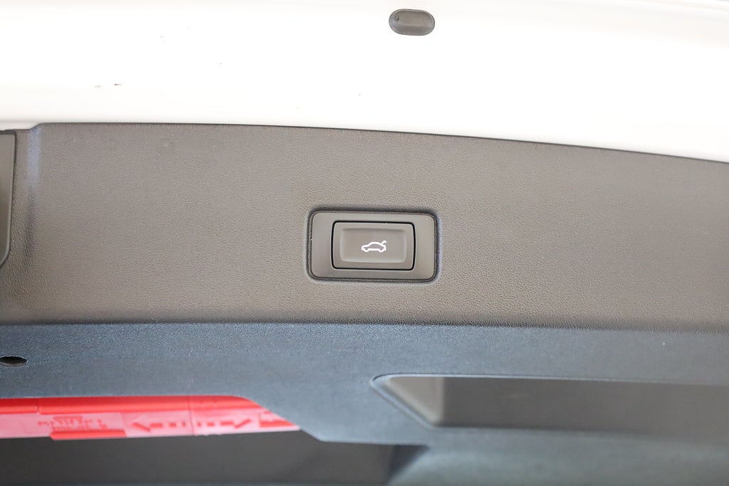 Audi Q4 E-Tron e-tron Proline CarPlay Värmare PDC Leasbar 2023