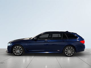 BMW 540D xDrive Touring AUT M Sport Värmare Drag 360Kamera S&V – bild 3