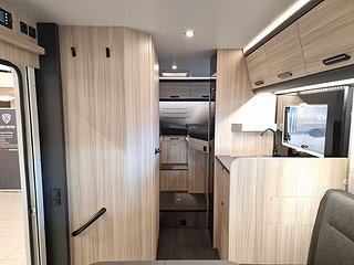 Husbil-halvintegrerad Sun Living C 70 DL 7 av 14