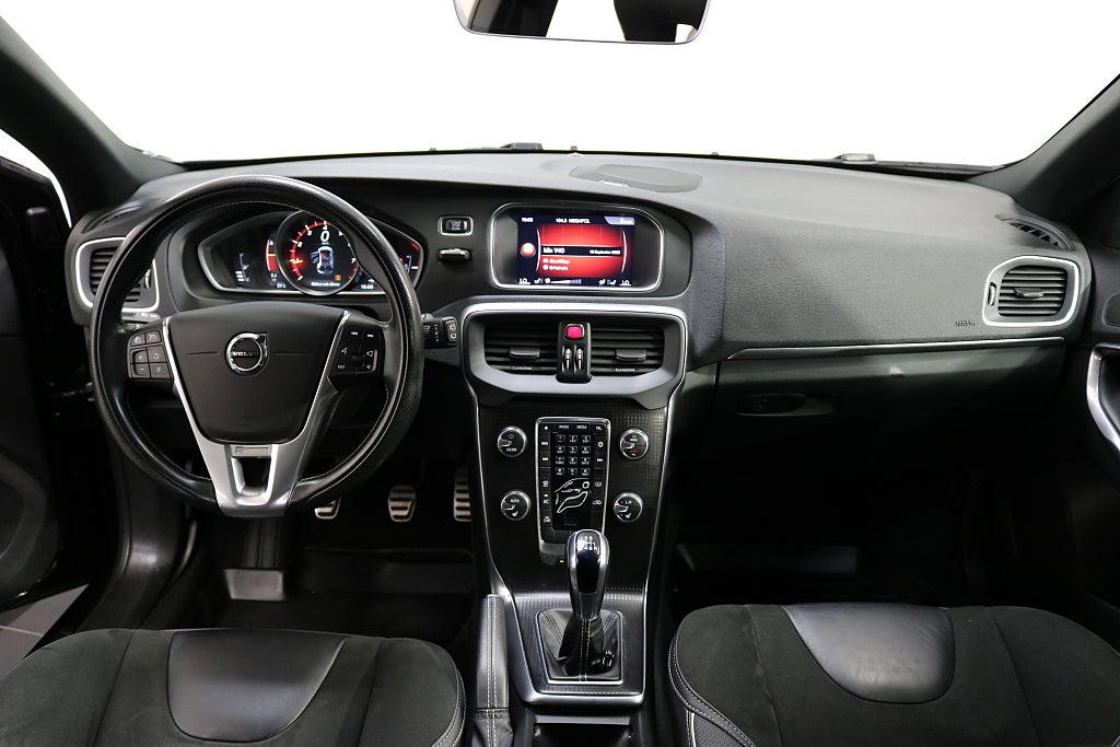 Volvo V40 2018 - miniatyr 11