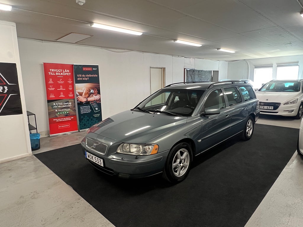 Volvo V70 2.4 Kinetic Euro 4 Ny servat automat 