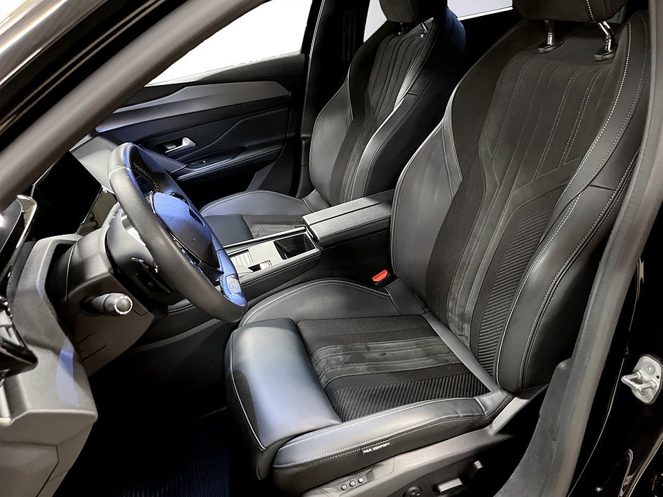 Bild på Peugeot 308 5D GT 1.2 PT Aut 360-KAMERA CARPLAY 130hk