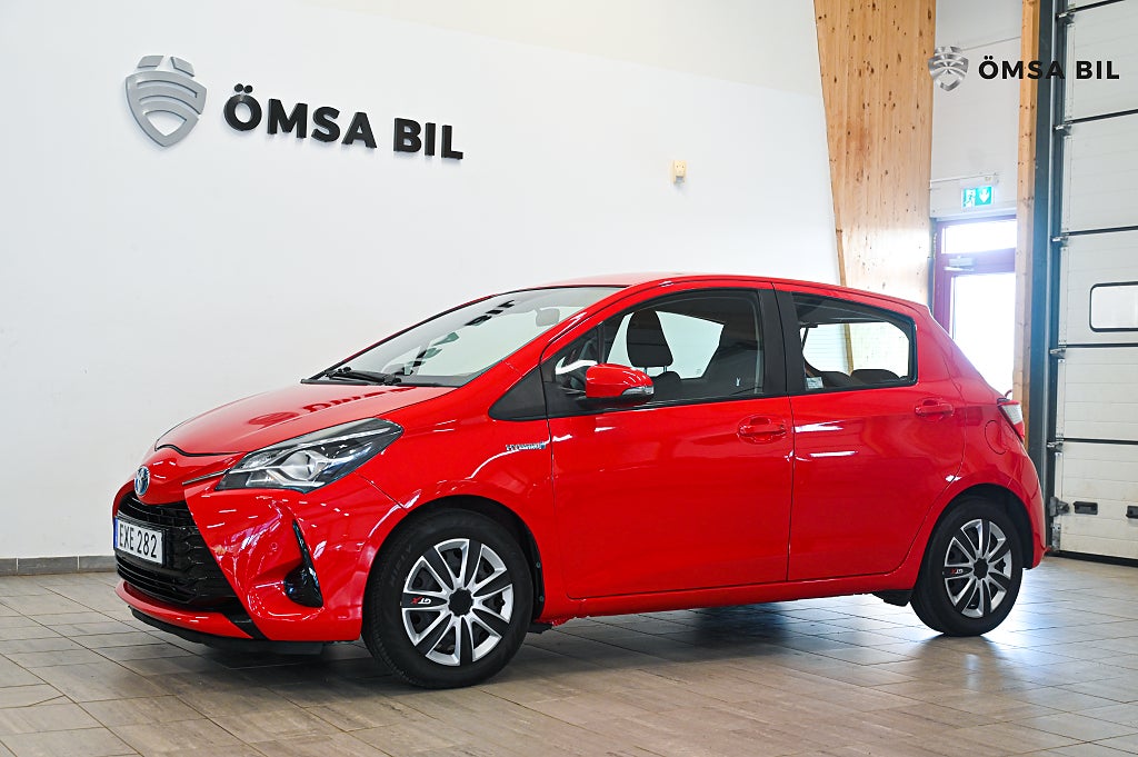 Toyota Yaris Hybrid e-CVT Life Euro 6