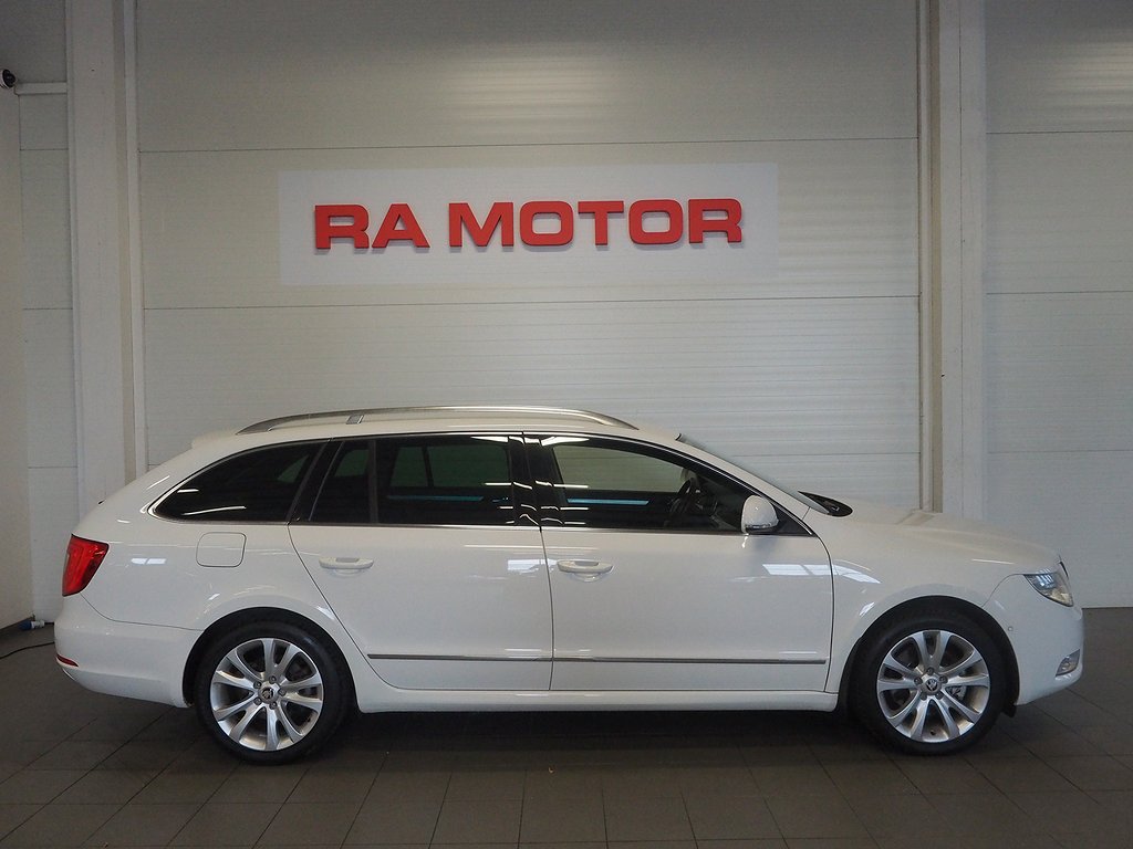 Skoda Superb Kombi 1.8 TSI Aut | Drag | P-Sensorer 2012