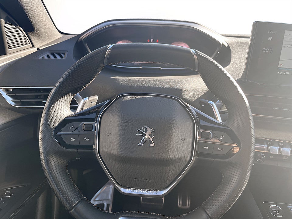 Bild på Peugeot 3008 GT 1.2 PT 130hk Aut B-KAMERA CARPLAY