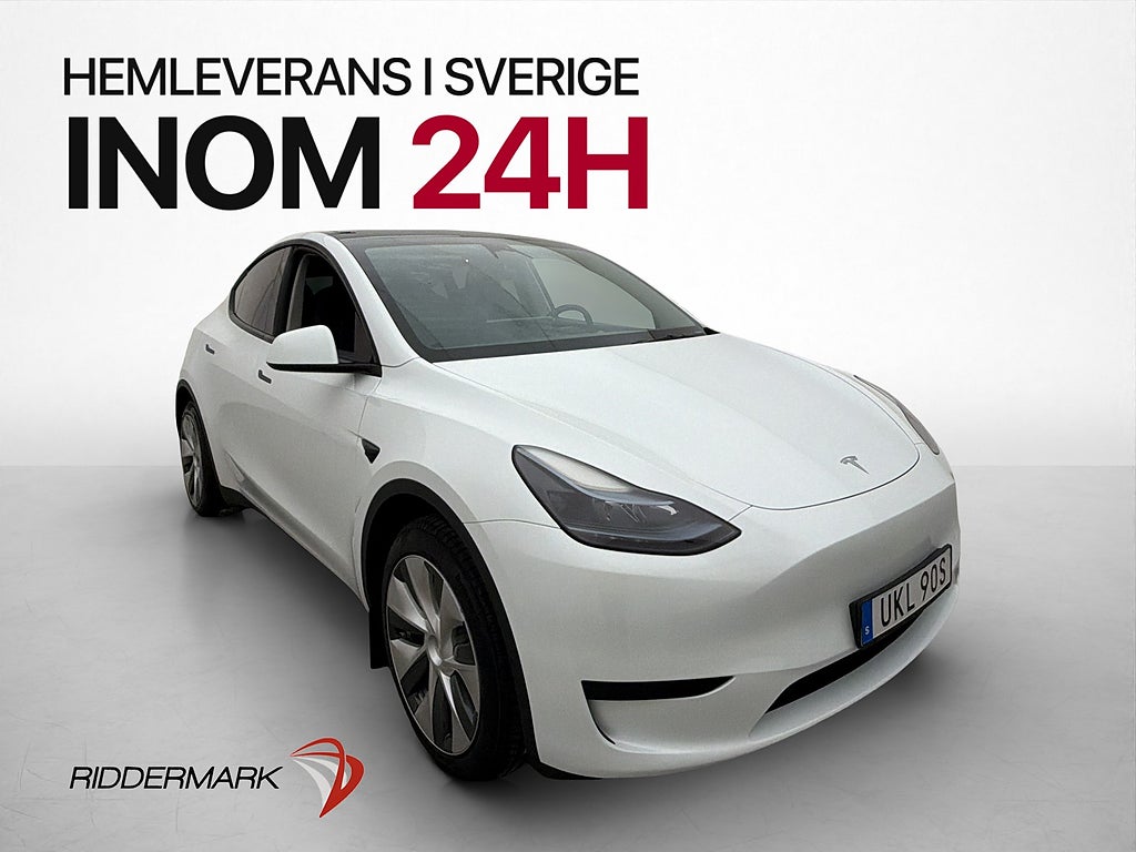 Tesla Model Y Standard Range RWD MOMS Dragkrok Svensksåld